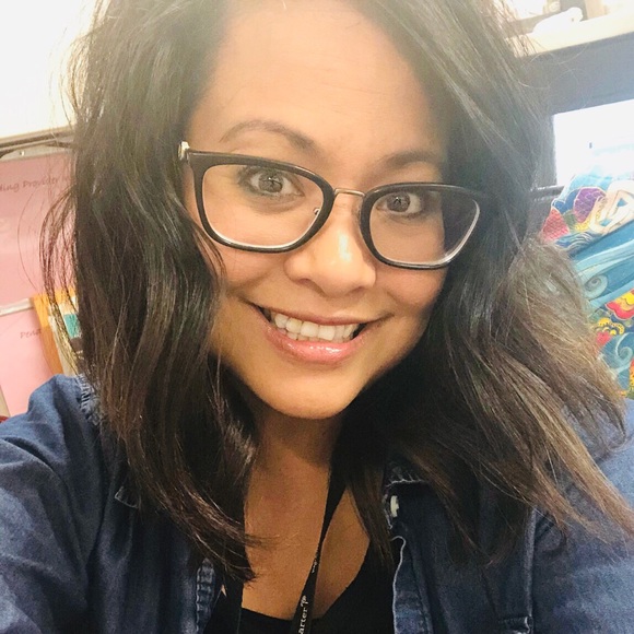 Meet your Posher, Sanda - Picture 1 of 1